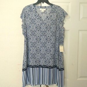 Skye's the limit women's floral blue/white v neck shift midi dress Size L